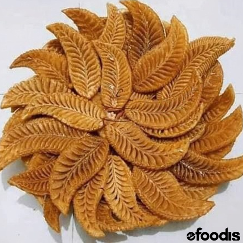 পাতা নকশি পিঠা